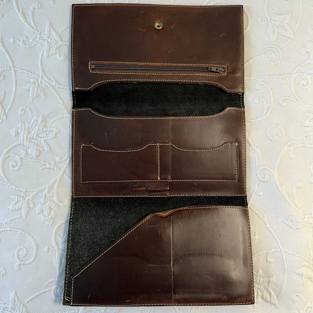 Vintage 90s Canada Eddie Bauer Black Genuine Leather Document Passport Holder